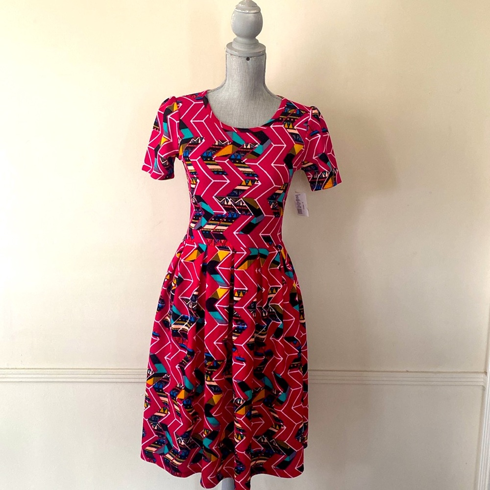 LuLaRoe “AMELIA” MIDI DRESS SIZE SMALL 🌟NWT🌟